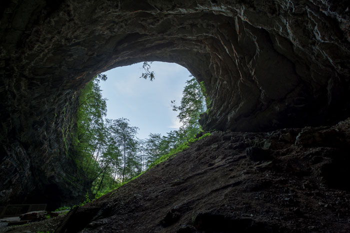 Izlaz iz pećine Skrad Hrvatska